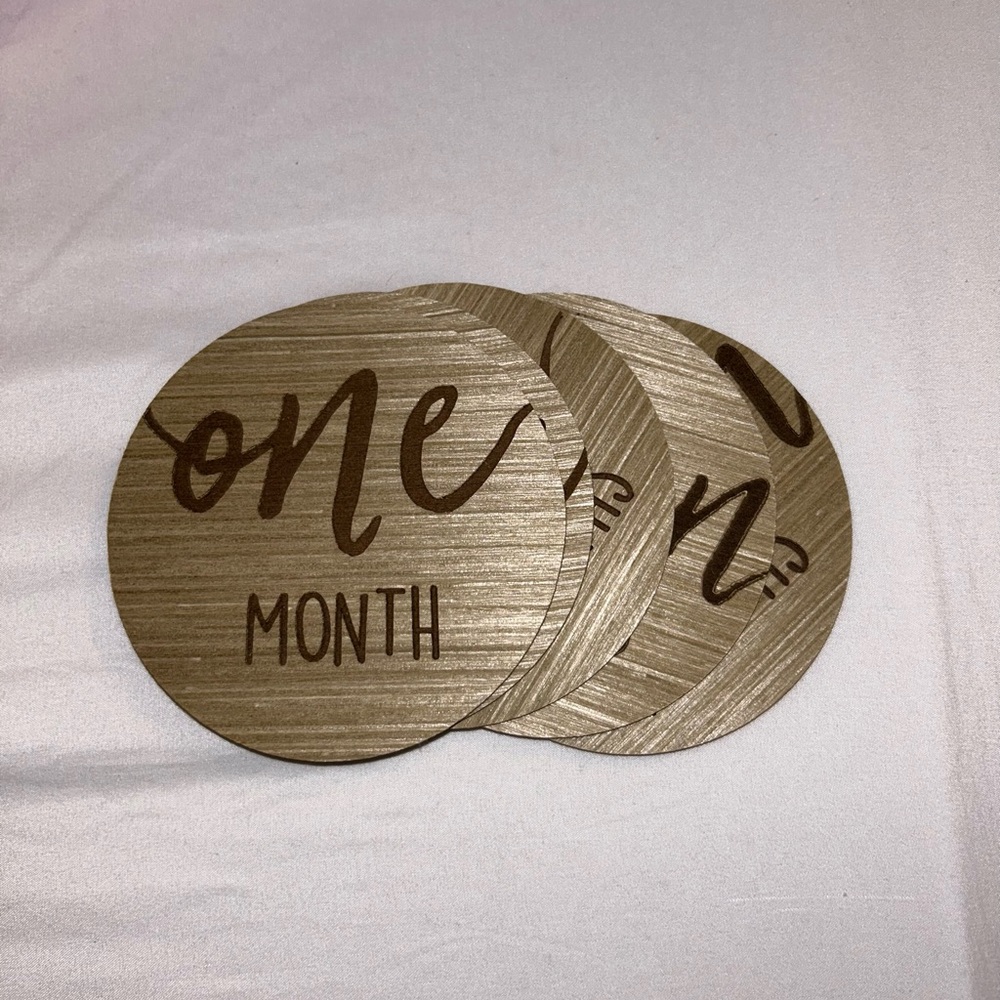Monthly Baby Milestone Signs